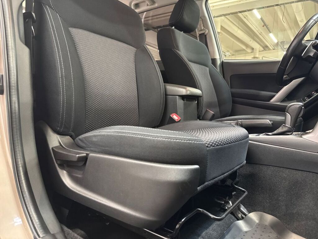 Subaru Forester 2015 Harmaa