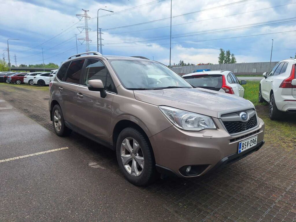 Subaru Forester 2015 Harmaa