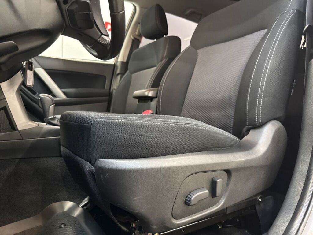 Subaru Forester 2015 Harmaa