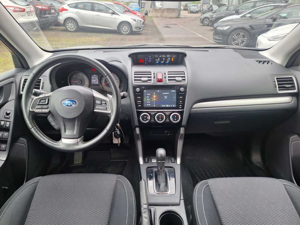 Subaru Forester 2015 Harmaa