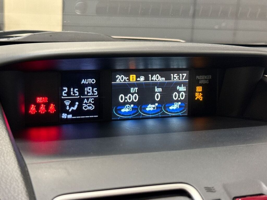 Subaru Forester 2015 Harmaa