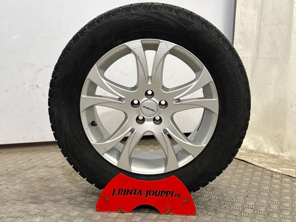 Subaru Forester 2015 Harmaa