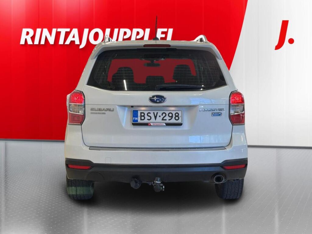 Subaru Forester 2016 Valkoinen