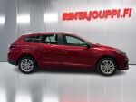 Renault Megane 2015 Punainen