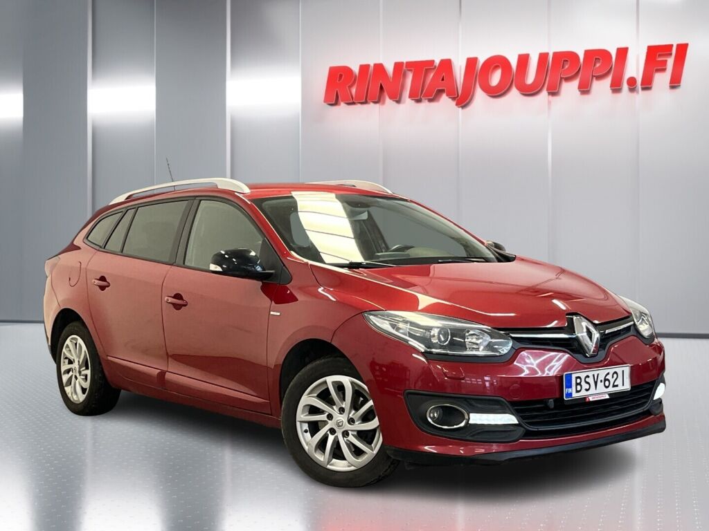Renault Megane 2015 Punainen