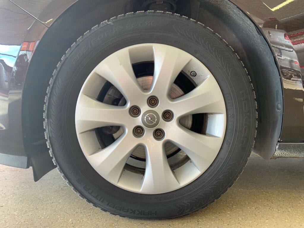 Opel Astra 2015 Ruskea (beige)