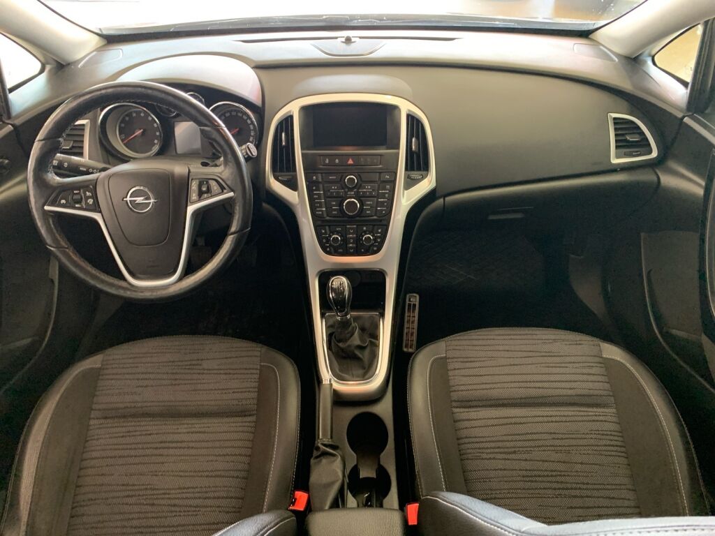 Opel Astra 2015 Ruskea (beige)