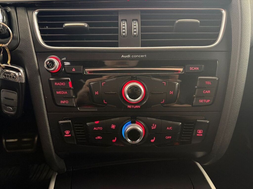 Audi A5 2015 Valkoinen
