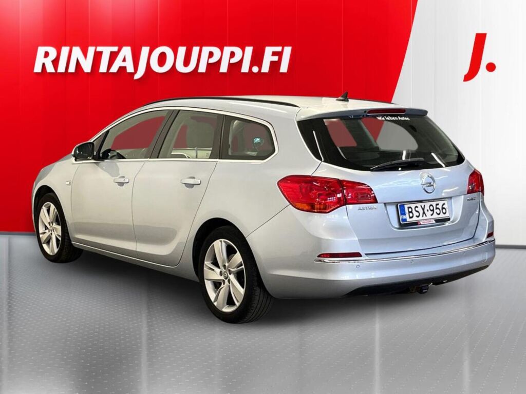 Opel Astra 2015 Hopea