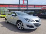 Opel Astra 2015 Hopea