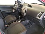 Hyundai i20 2009 Punainen
