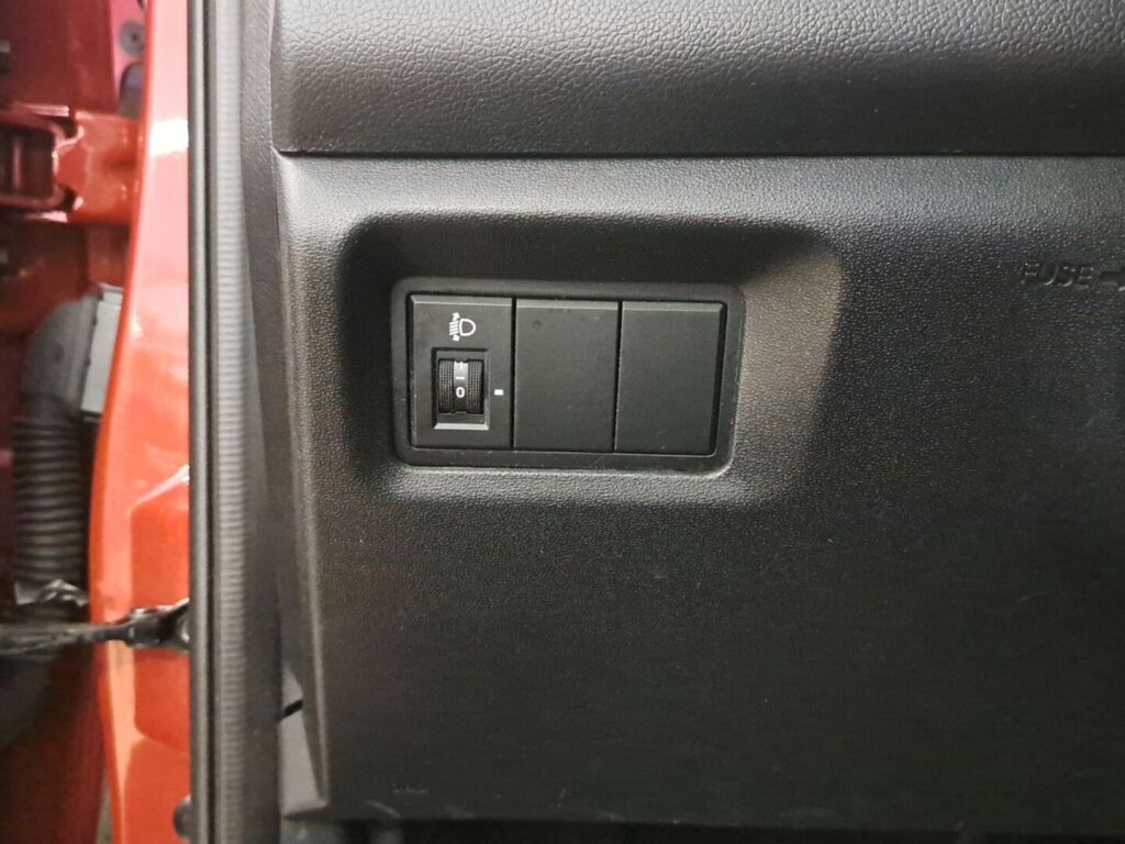 Hyundai i20 2009 Punainen