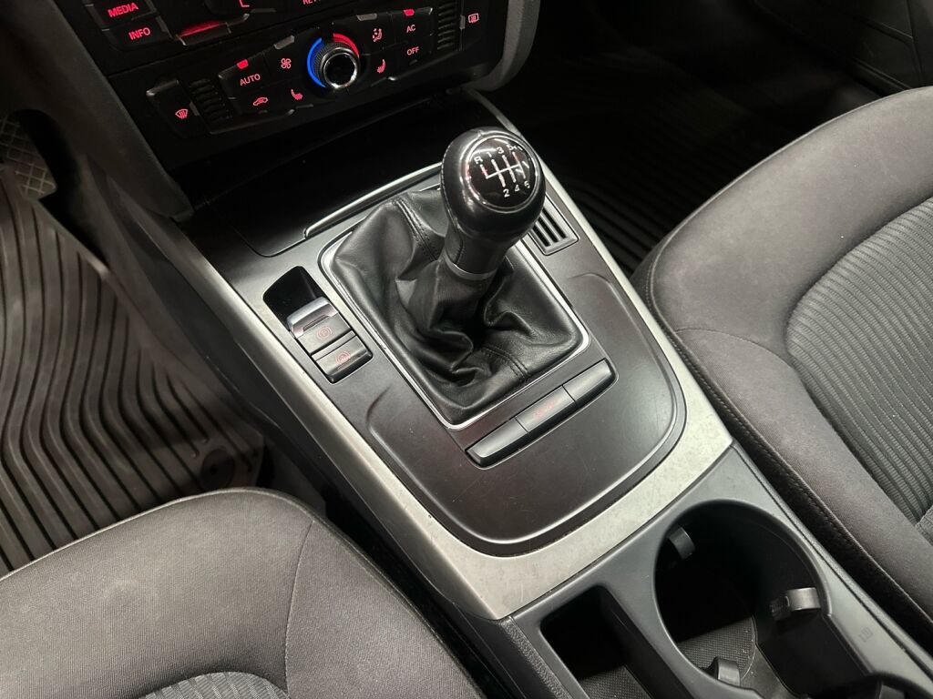 Audi A4 2009 Musta