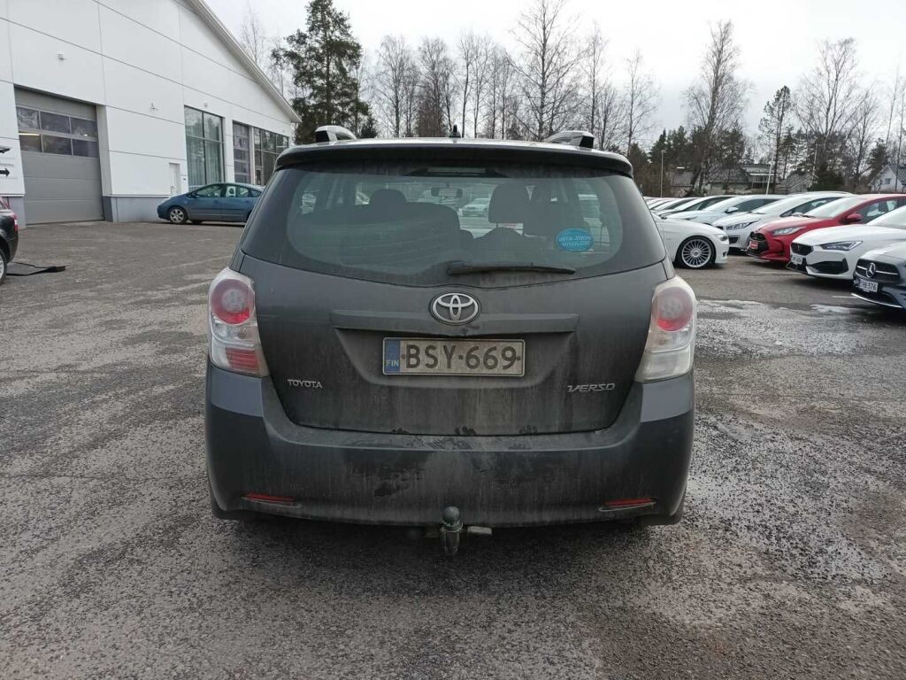 Toyota Verso 2009 Harmaa