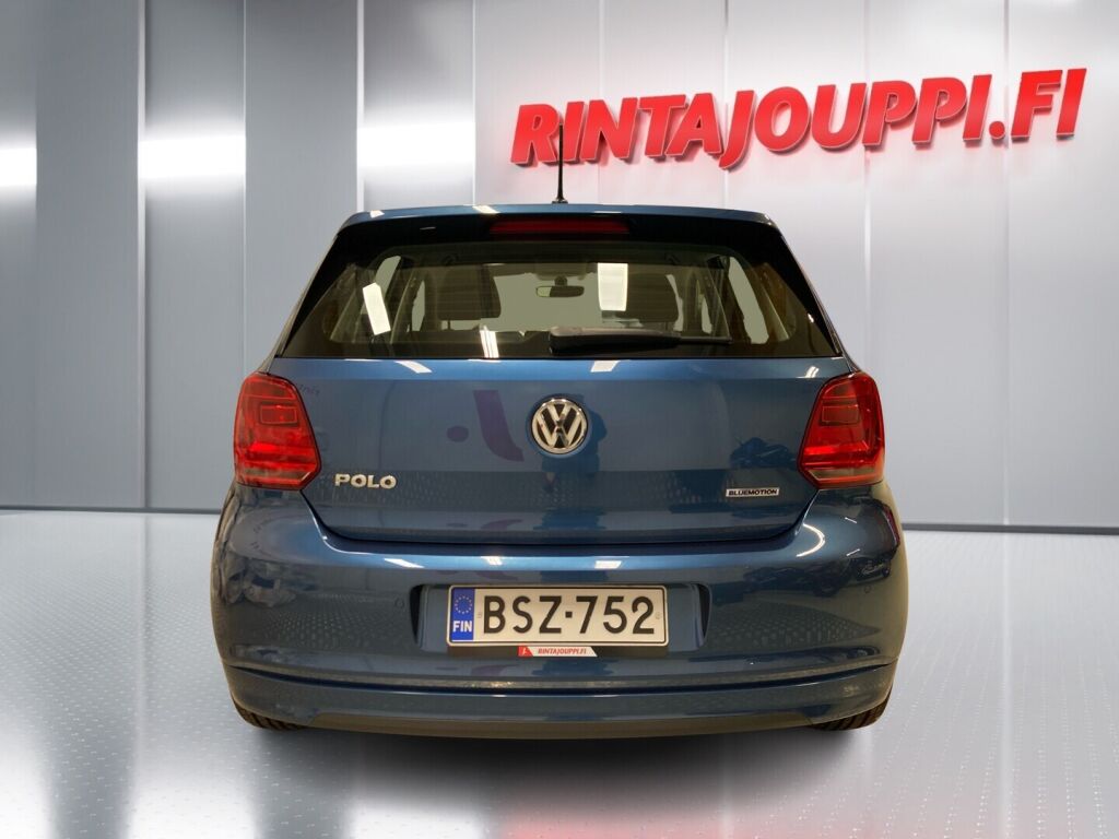 Volkswagen Polo 2015 Sininen