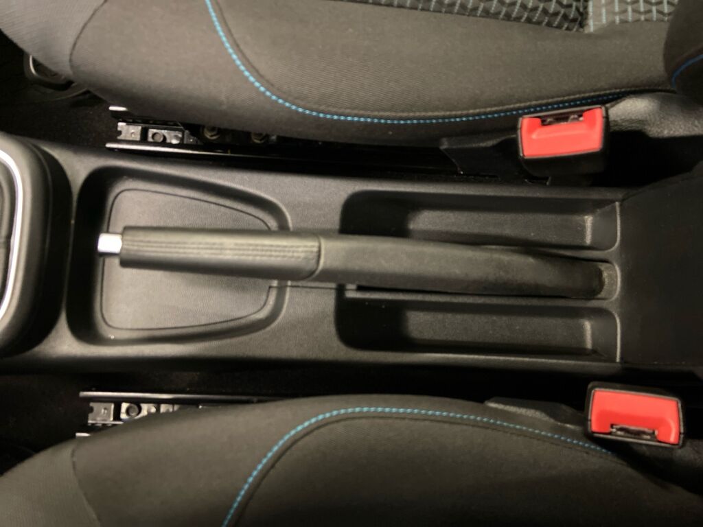 Volkswagen Polo 2015 Sininen