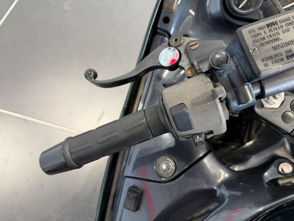 Kawasaki ZZR 1996 Vihreä