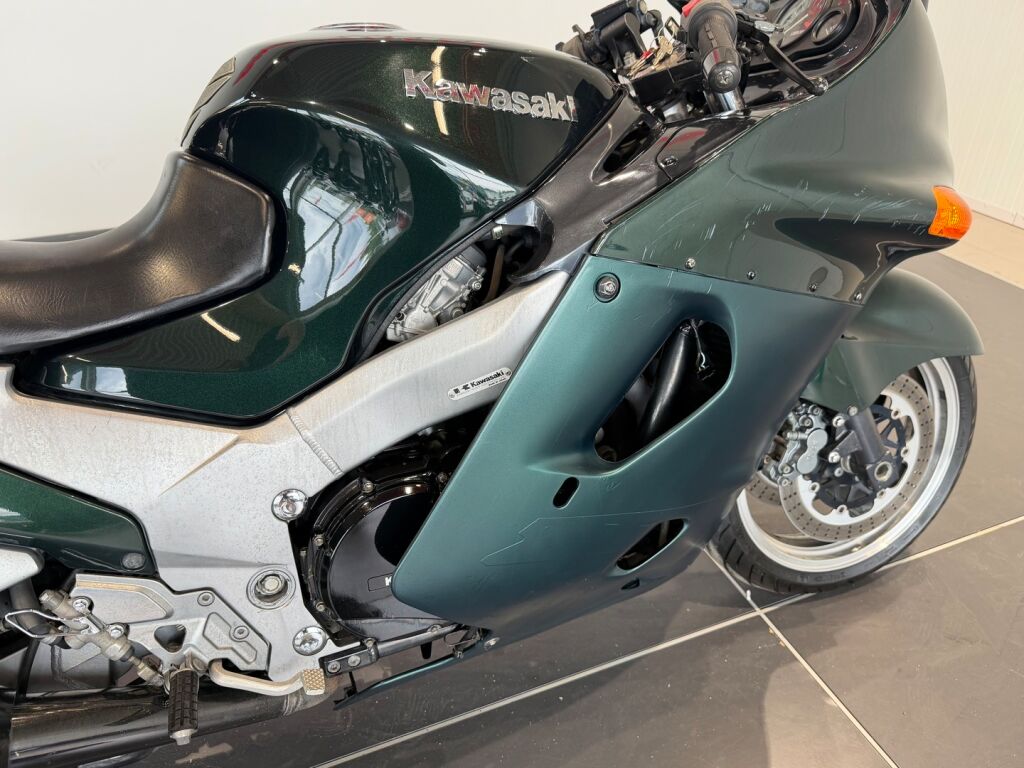 Kawasaki ZZR 1996 Vihreä