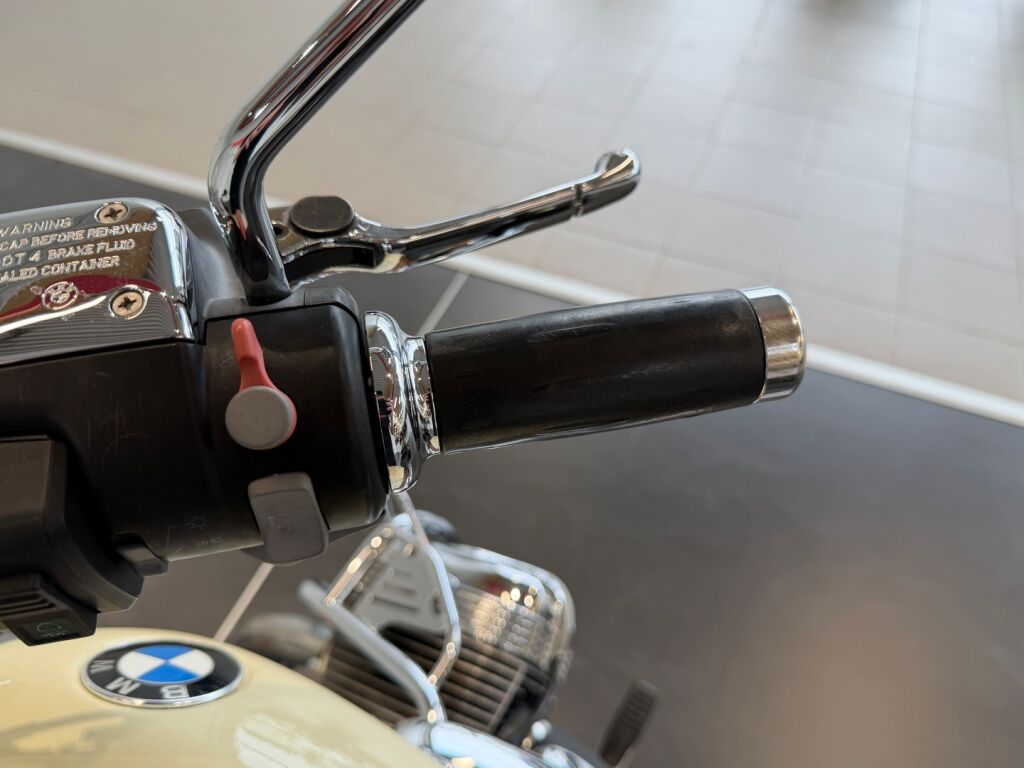 BMW R 2001 TJ V 64