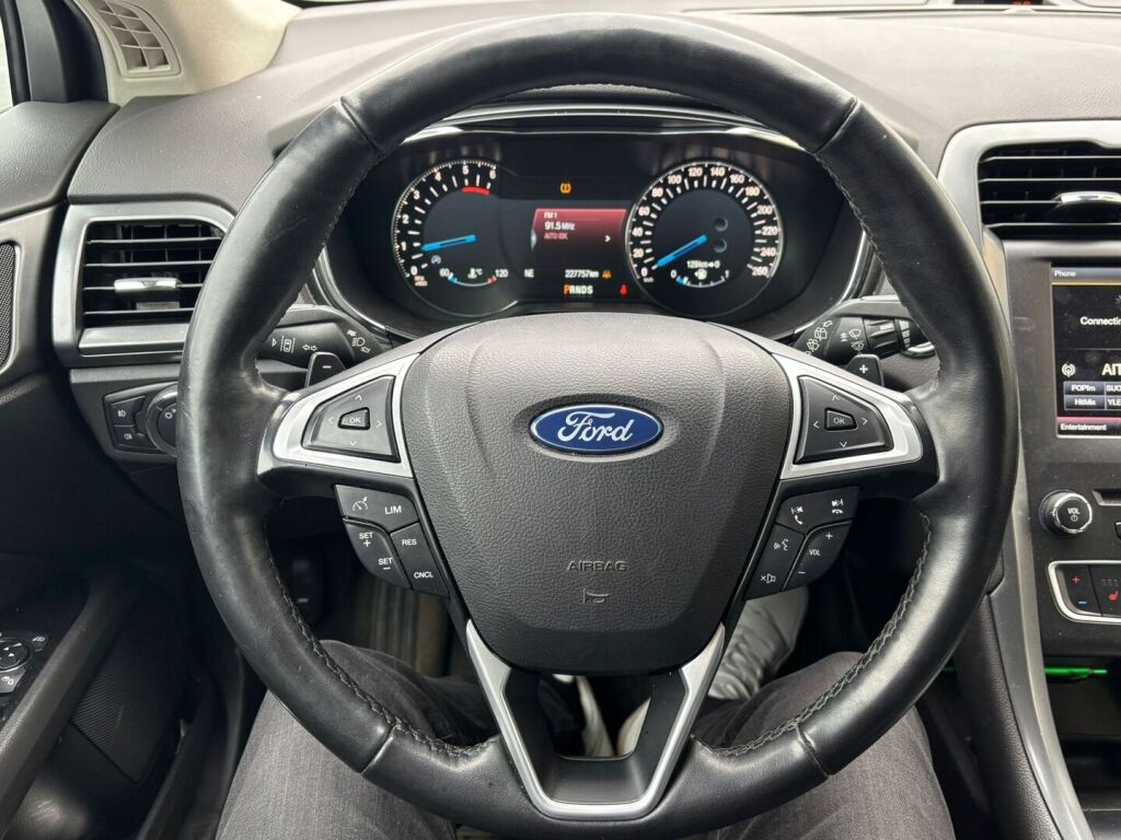 Ford Mondeo 2015 Harmaa