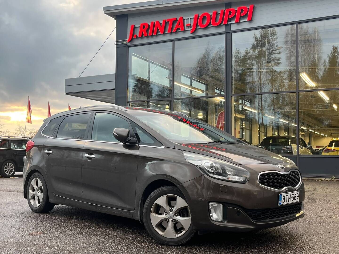 Kia Carens
