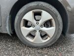 Kia Carens 2015 Ruskea (beige)