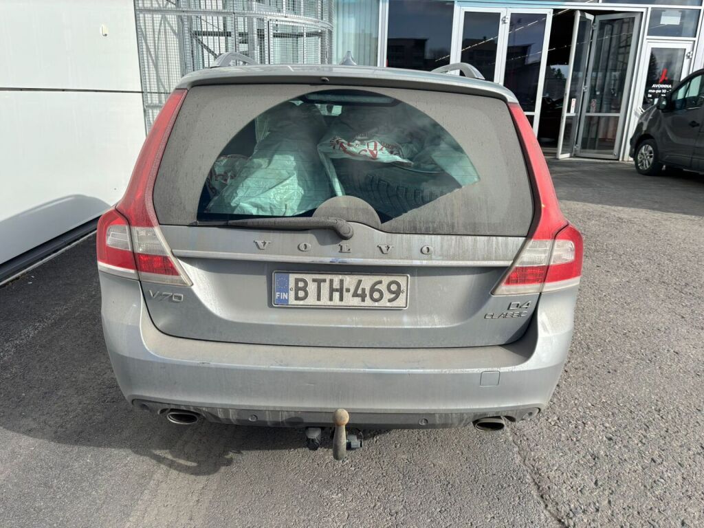 Volvo V70 2015 Harmaa