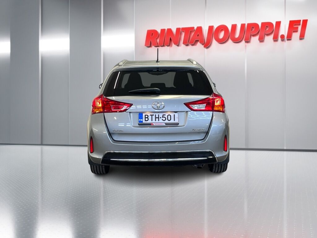 Toyota Auris 2015 Harmaa