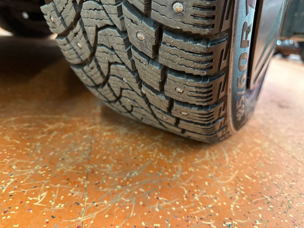 Volkswagen Polo 2015 Ruskea (beige)