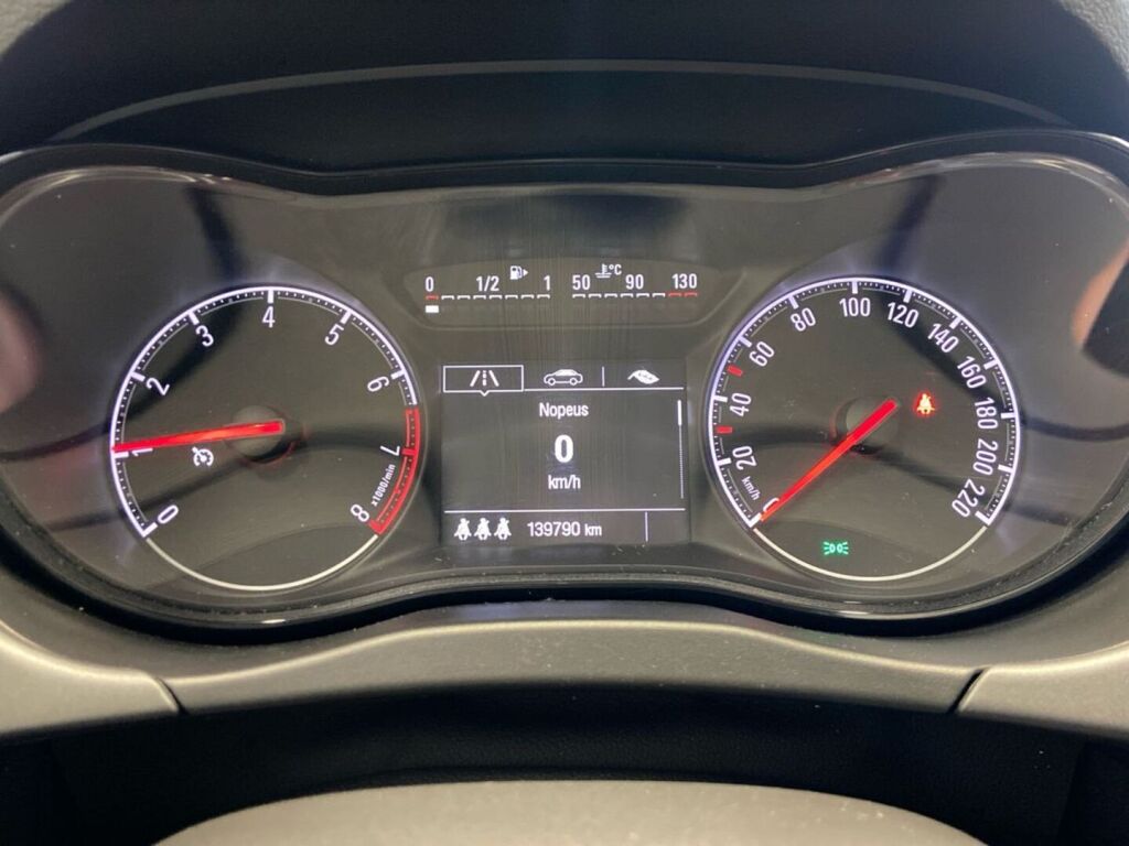 Opel Corsa 2015 Valkoinen