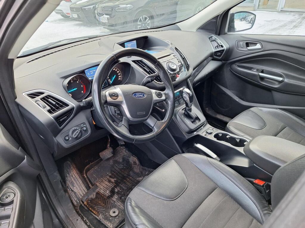 Ford Kuga 2015 Harmaa