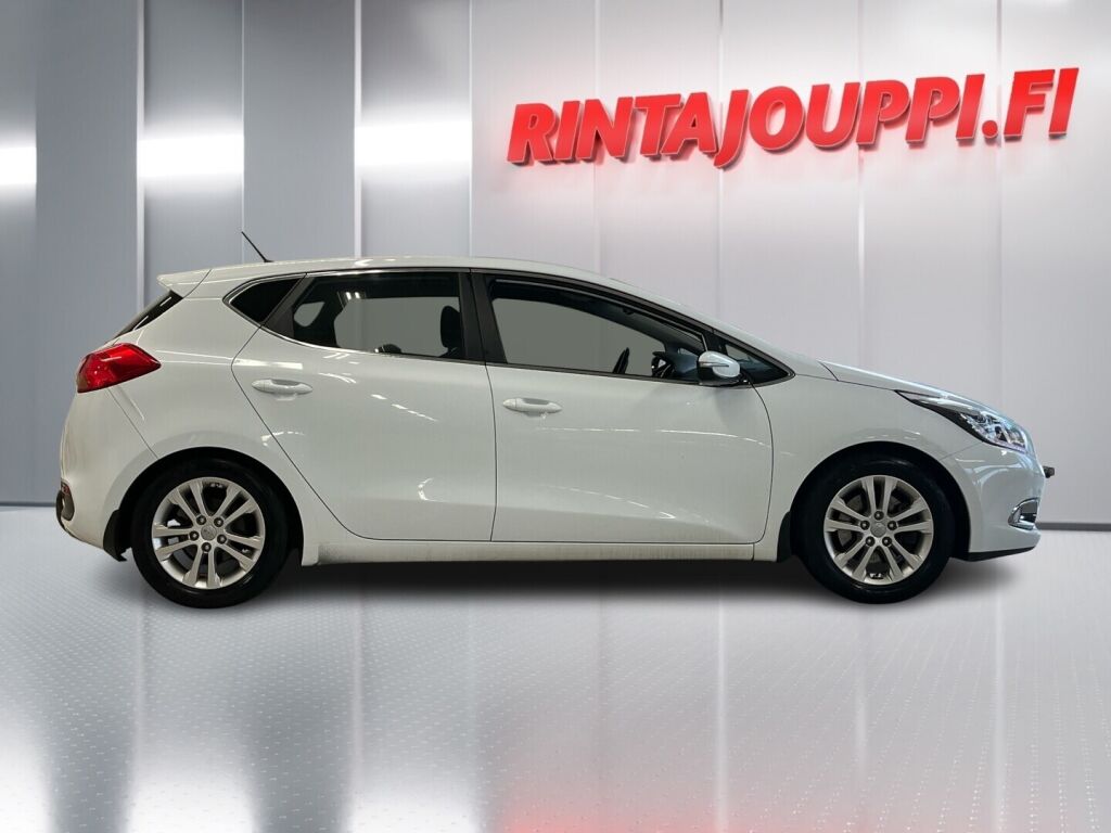 Kia Ceed 2015 Valkoinen