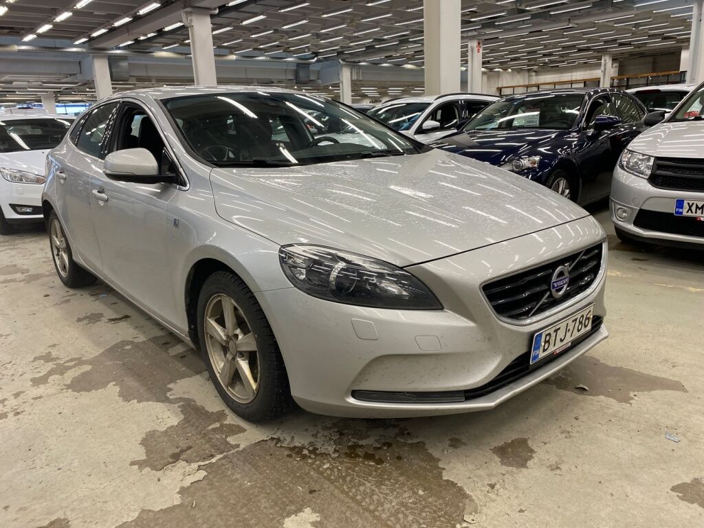 Volvo V40 2015 Harmaa