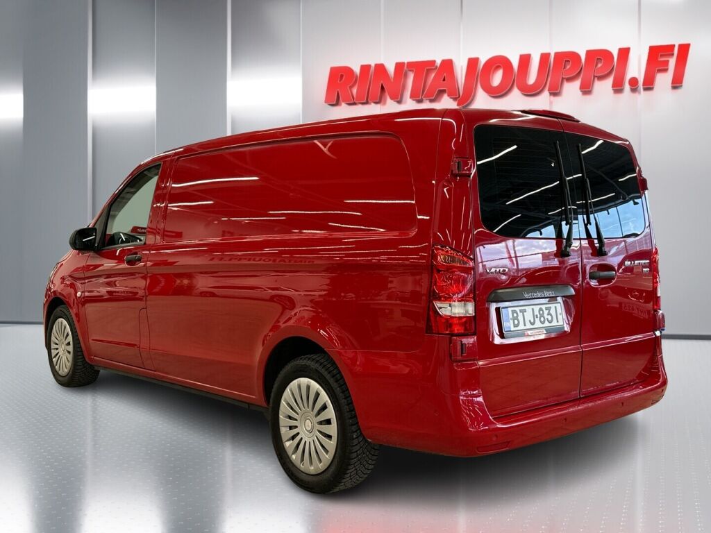 Mercedes-Benz Vito 2015 Punainen