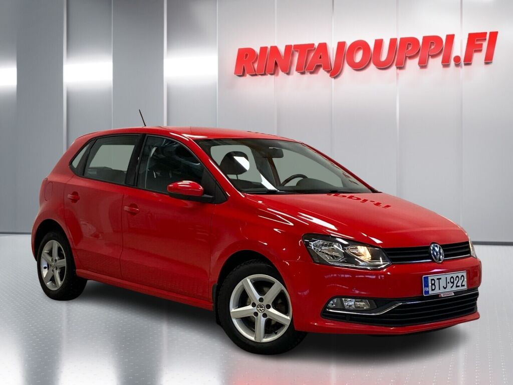 Volkswagen Polo 2015 Punainen