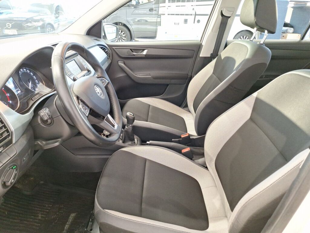 Skoda Fabia 2016 Valkoinen