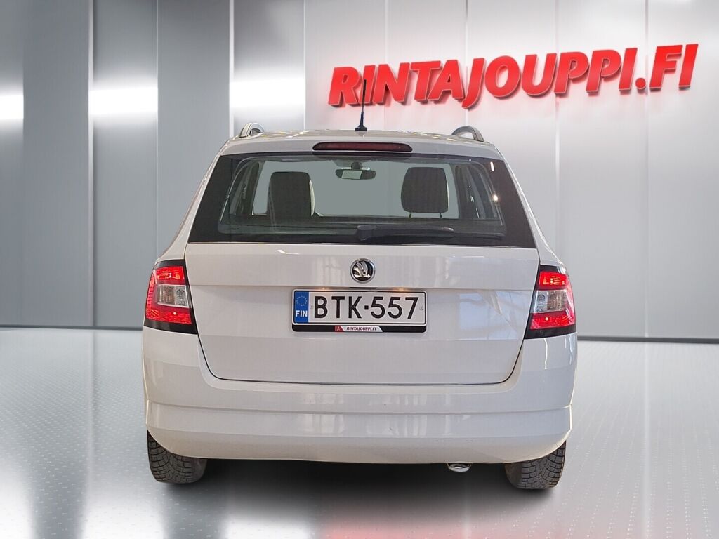 Skoda Fabia 2016 Valkoinen