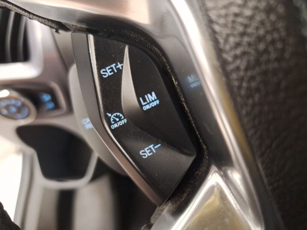 Ford Transit Custom 2015 Valkoinen