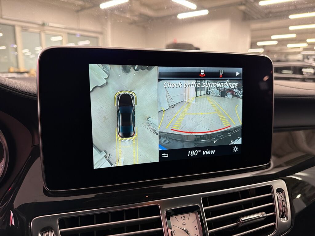 Mercedes-Benz CLS 2016 Musta