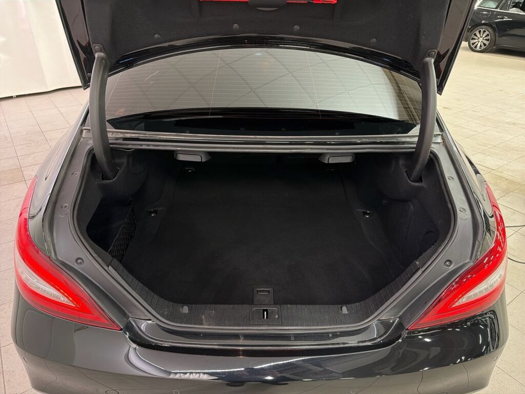 Mercedes-Benz CLS 2016 Musta