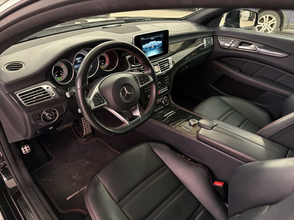 Mercedes-Benz CLS 2016 Musta