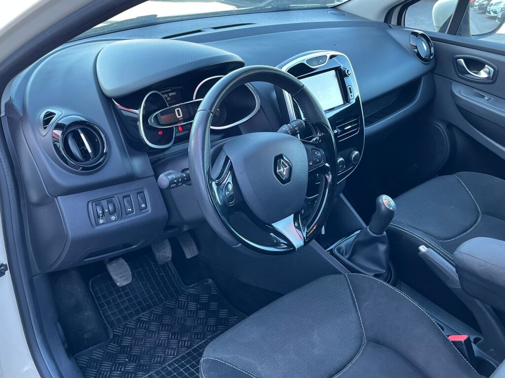Renault Clio 2015 Valkoinen