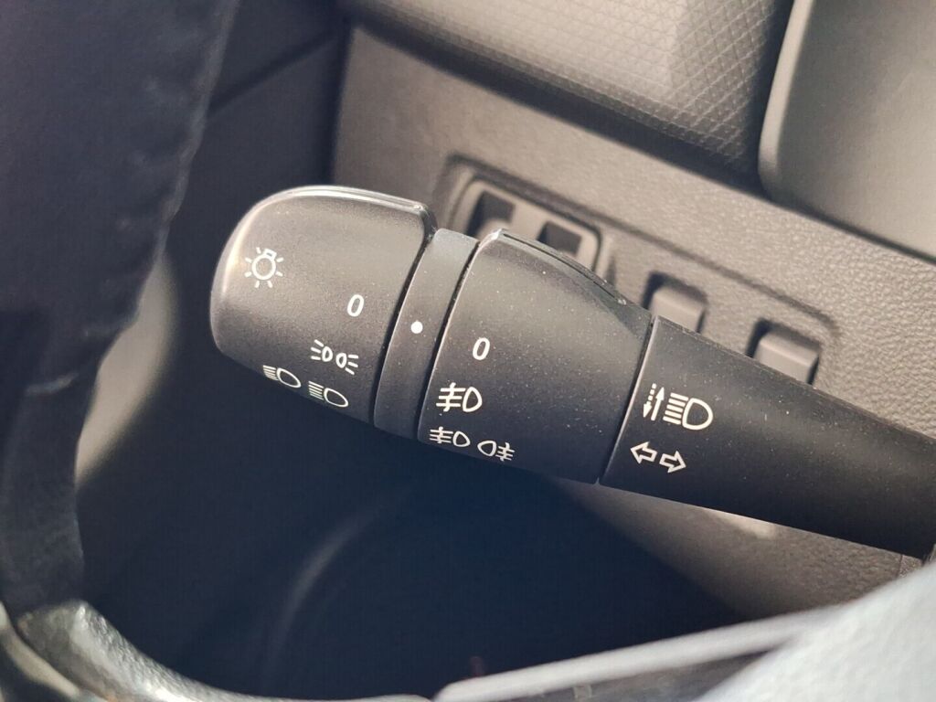 Renault Clio 2015 Valkoinen