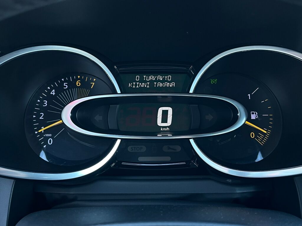 Renault Clio 2015 Valkoinen