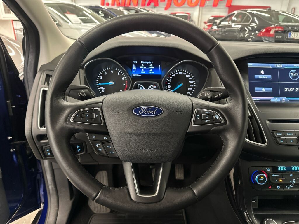 Ford Focus 2015 Sininen