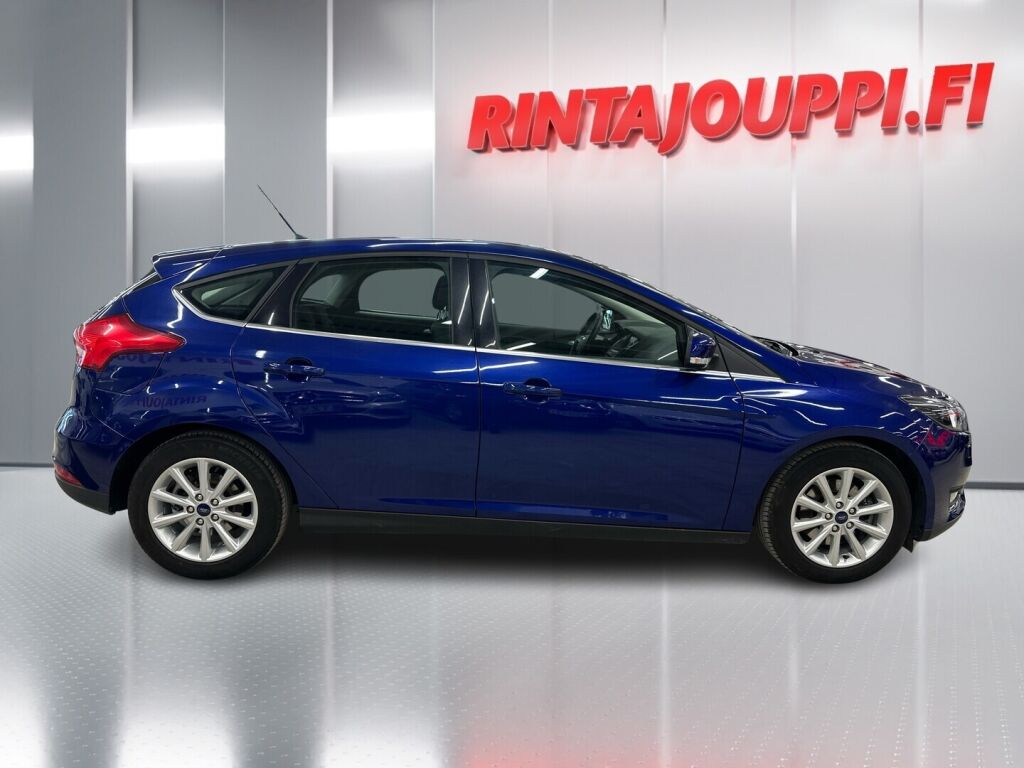 Ford Focus 2015 Sininen