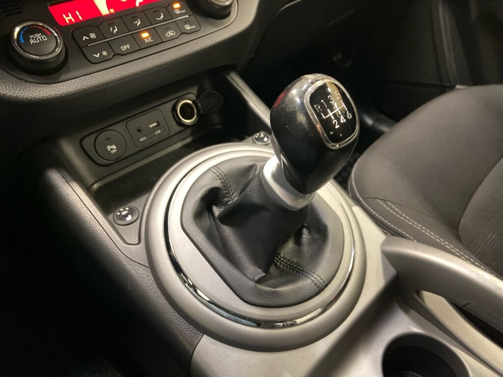 Kia Sportage 2015 Valkoinen