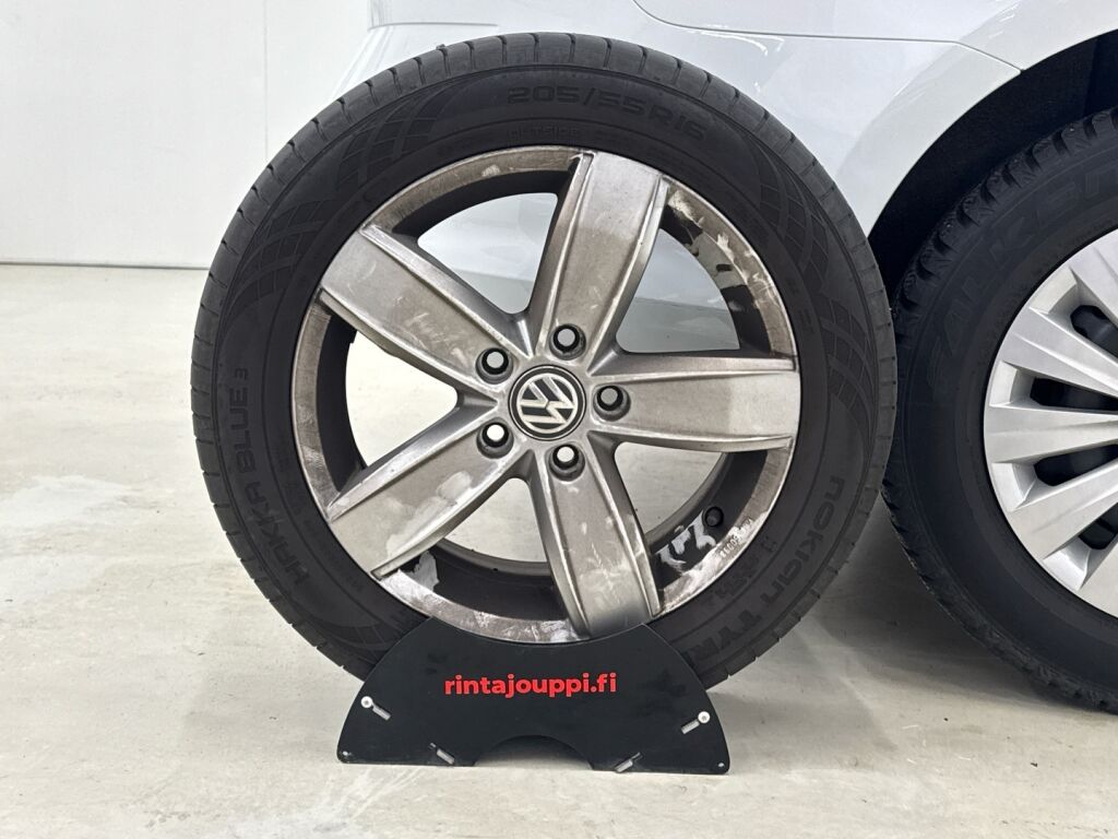 Volkswagen Golf 2016 Valkoinen