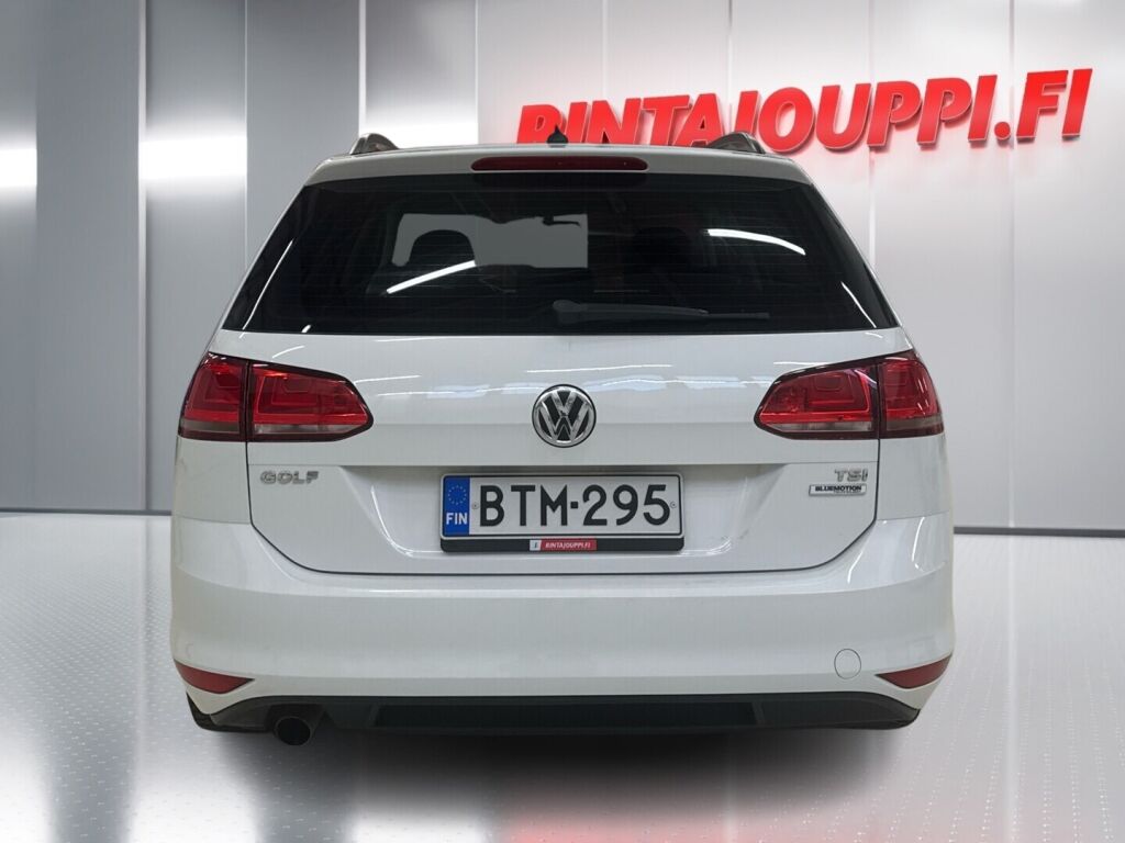 Volkswagen Golf 2016 Valkoinen