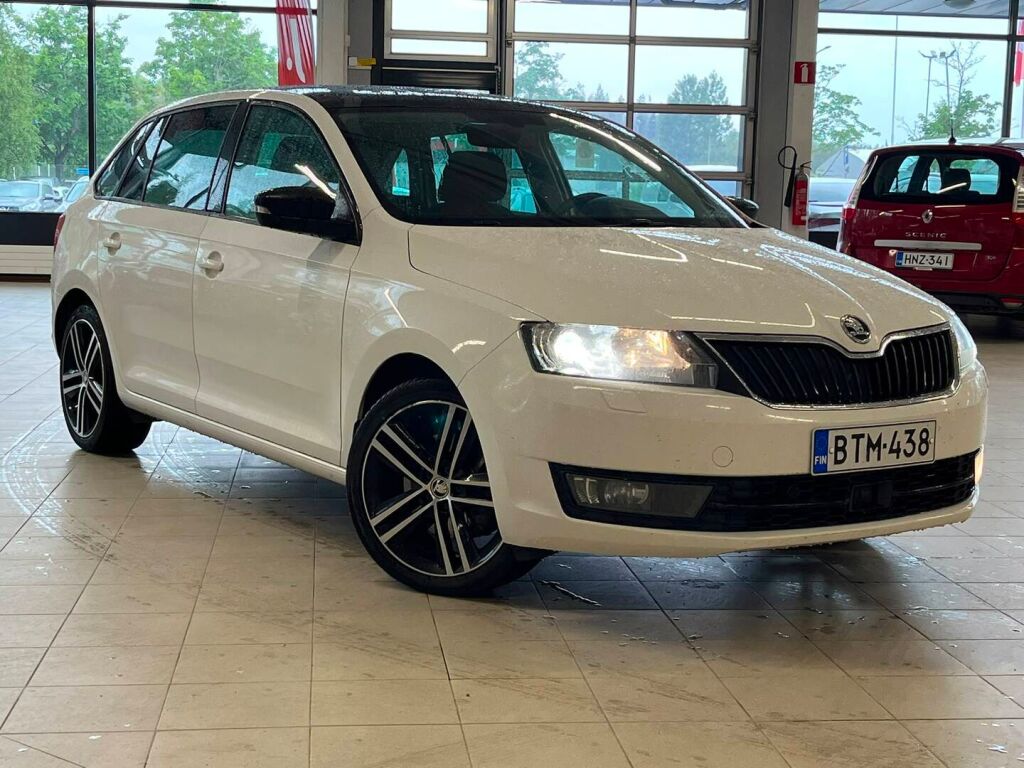 Skoda Rapid 2015 Valkoinen